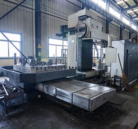 CNC horizontal machining center